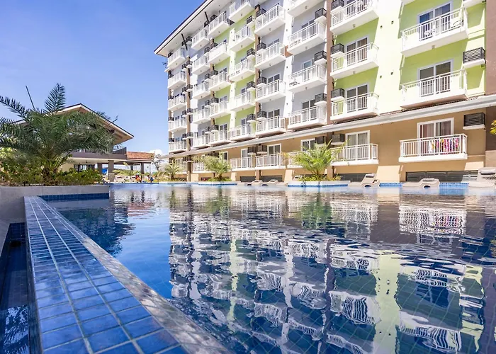 732 Express Condotel, 3 Minutes To Airport, With Gym & Pool Fast Wi-fi, Free Netflix アパート マクタン